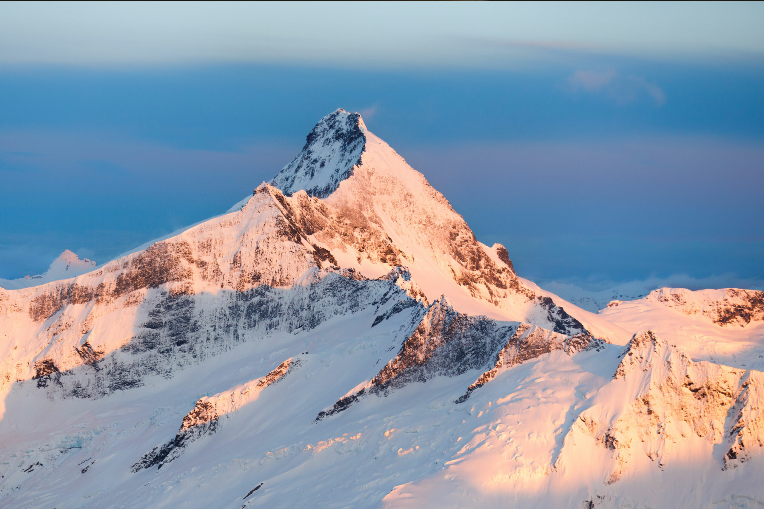 Mt. Aspiring + The Glaciers Glenorchy Air