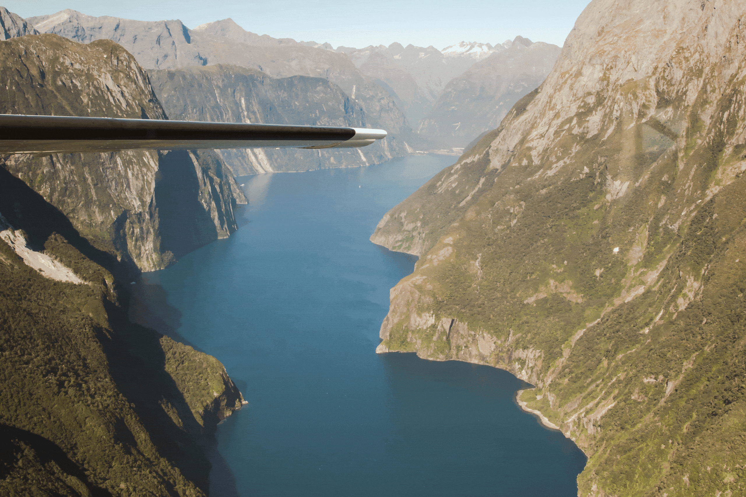 Flying-through-Milford-Sound